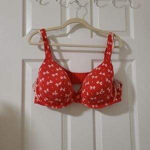 Cacique lightly lined tshirt bra